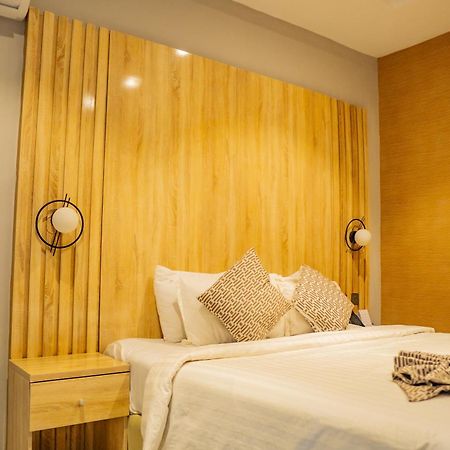 Ojaja Suites By Perennia Akure Extérieur photo