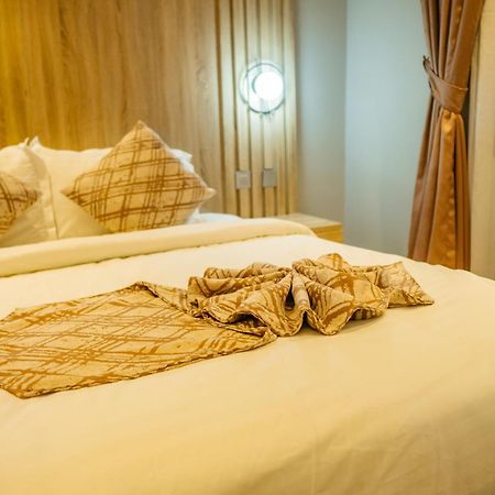 Ojaja Suites By Perennia Akure Extérieur photo